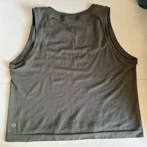 Lululemon cropped mesh top